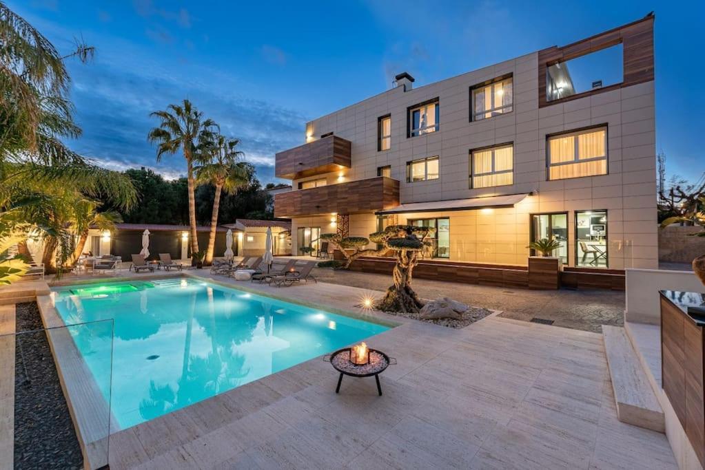 Ferienwohnung Luxury Casa Con Piscina, Wifi, 150M Dal Mare Miami Playa Exterior foto