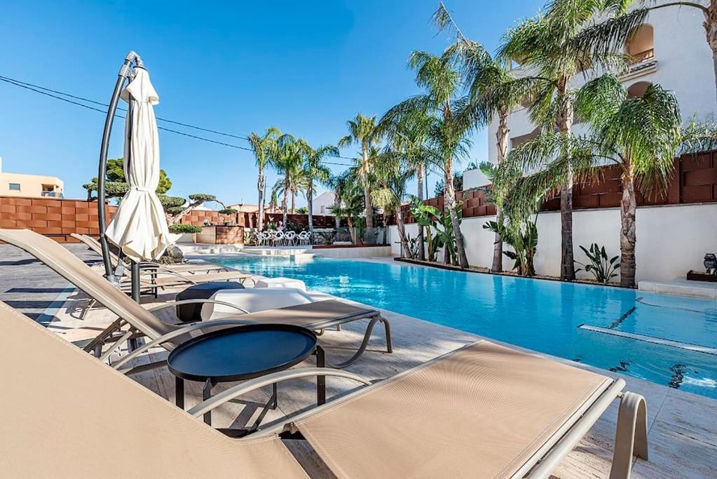 Ferienwohnung Luxury Casa Con Piscina, Wifi, 150M Dal Mare Miami Playa Exterior foto